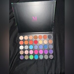 Morphe Colorful Eyeshadow Palette